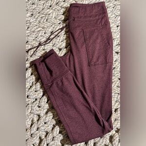 Old Navy Maroon High-Rise Leggings